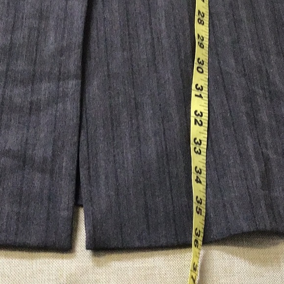 Wendy Studio Collection VGUC grey long 3 button blazer, collar, lightweight - Picture 10 of 12